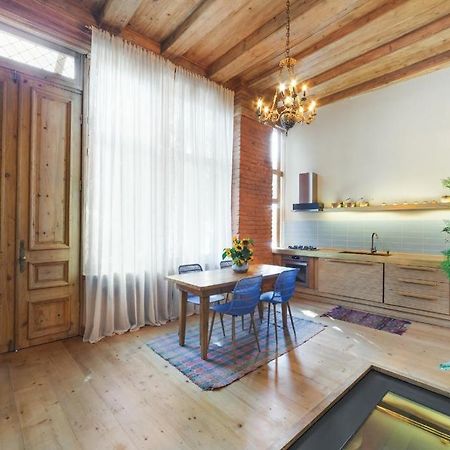 Appartamento Luxury House Tbilisi Esterno foto